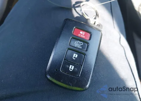 2016 Toyota Rav4 Se z USA, uszkodzony, nr VIN JTMJFREV4GJ068267